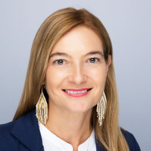 Dr. Karina Baum