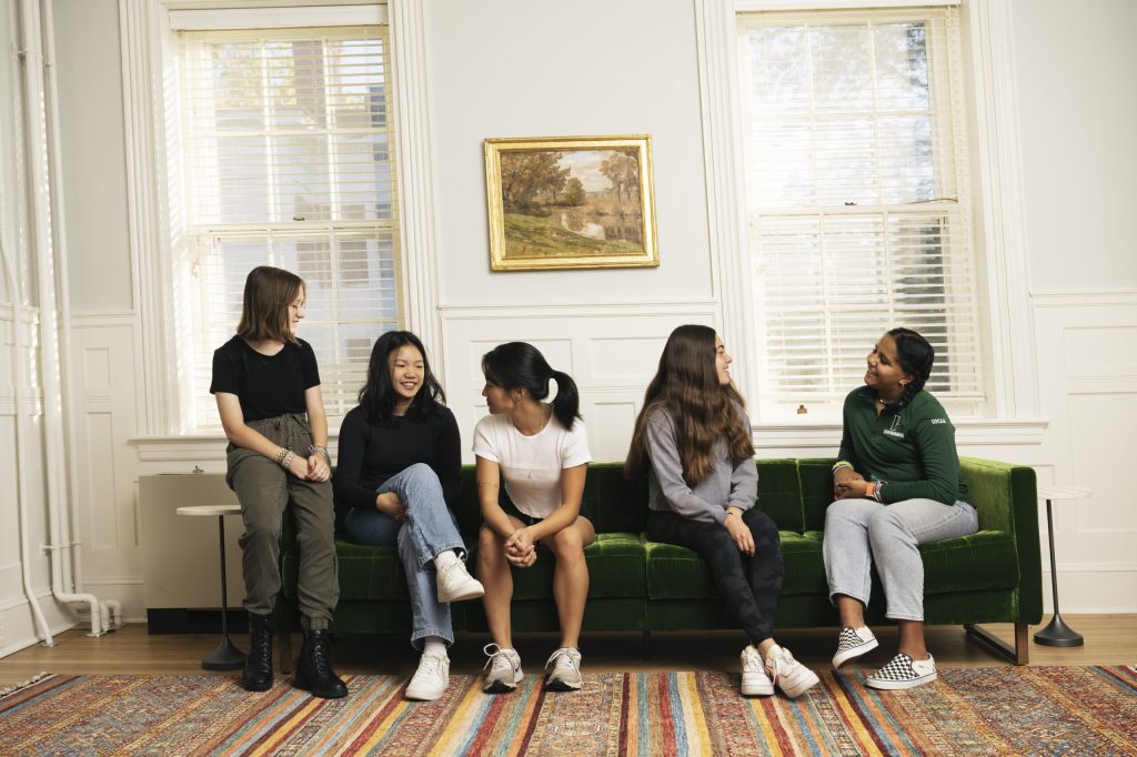 ┬⌐bengebo.com miss porters 2022 09 0003